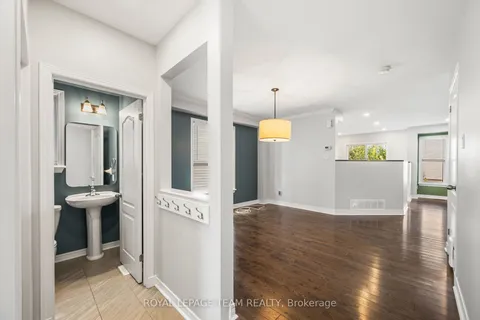 7 SAN MATEO Drive, ON K2J 5B3