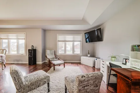 500 Boyne Avenue, ON N4W 3V6