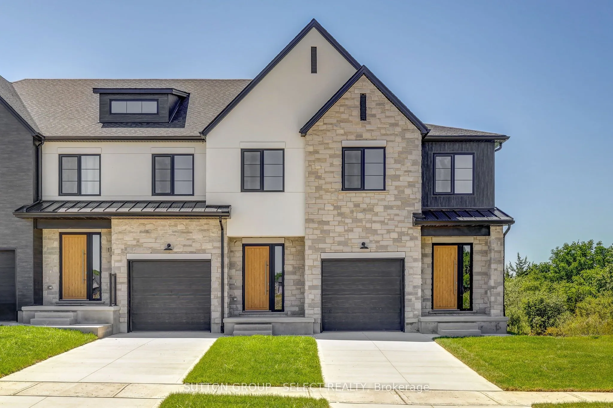 13 Optimist Drive, ON N5P 3T2