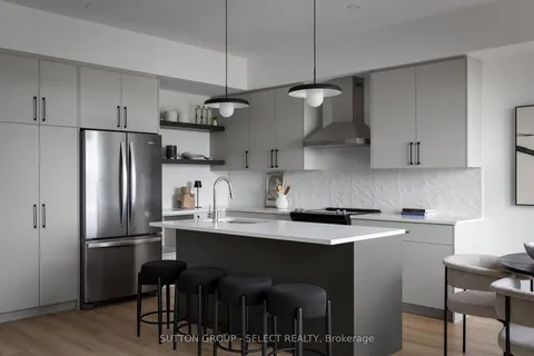 13 Optimist Drive, ON N5P 3T2