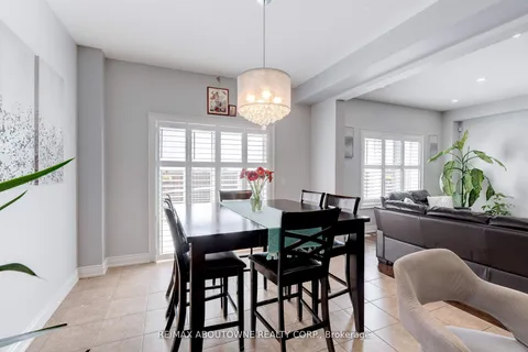 23 Colorado Boulevard, ON L0R 1P0