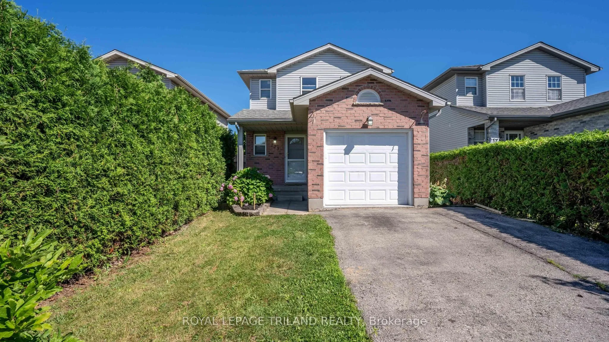 223 SIMPSON Crescent, ON N5V 5E1