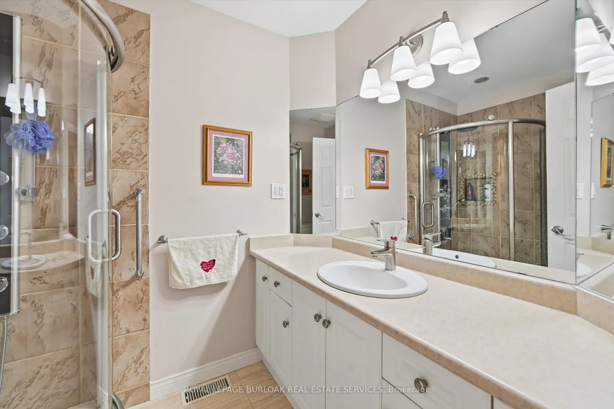 44 Rockhaven Lane, ON L8B 0J7