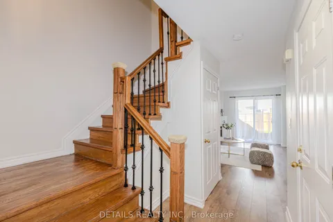 2592 Crosscut Terrace, ON K1T 4A1