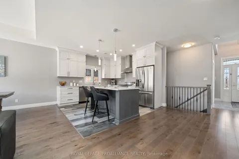 16 Hummingbird Drive, ON K8N 0H7