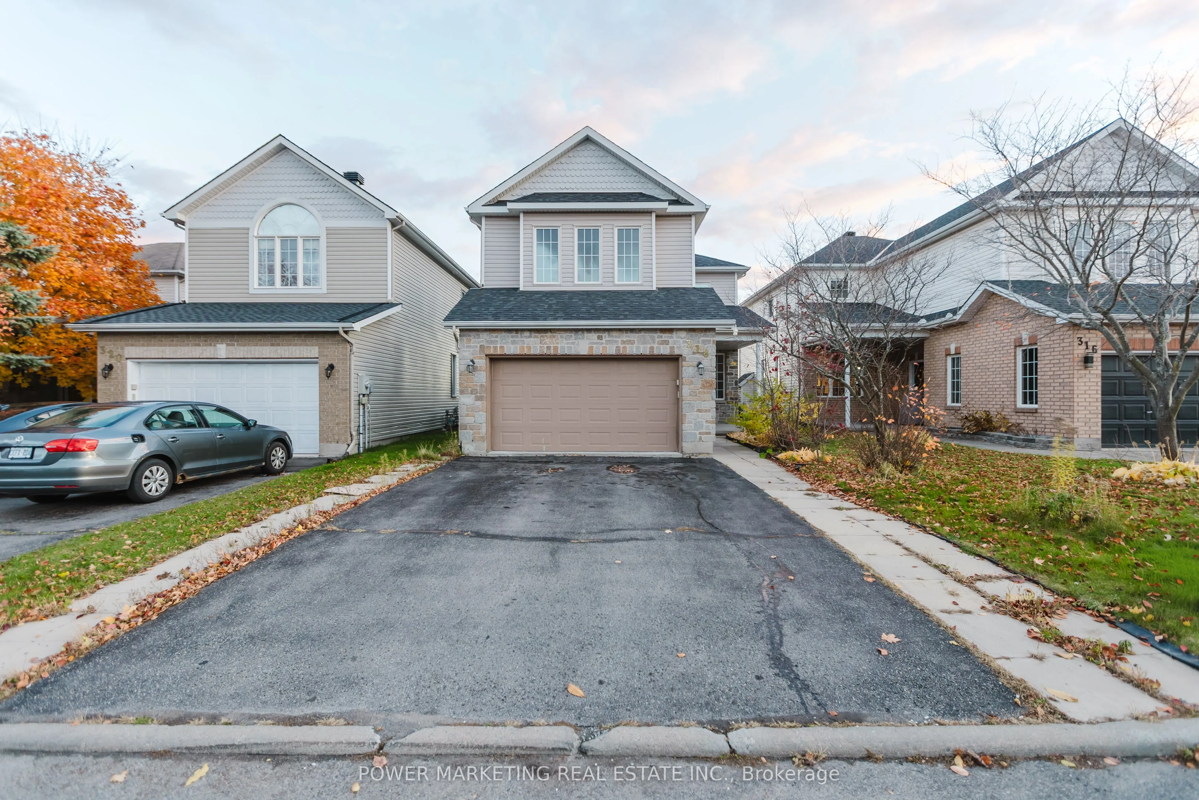 318 Rustic Hills Crescent, ON K4A 5A8