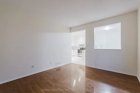 318 Rustic Hills Crescent, ON K4A 5A8