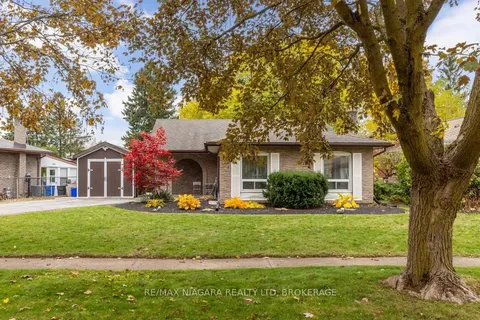 5674 Hillcrest Crescent, ON L2J 2A5