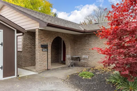 5674 Hillcrest Crescent, ON L2J 2A5