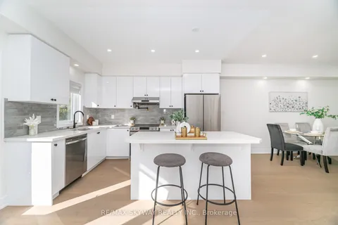 305 Garner Road, ON L9G 5E6