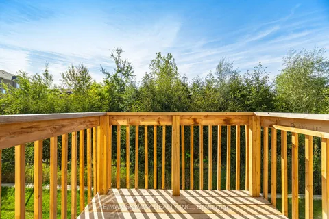 305 Garner Road, ON L9G 5E6