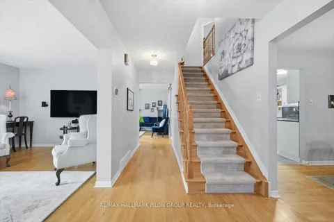 1066 Taffy Lane, ON K1C 1Y5