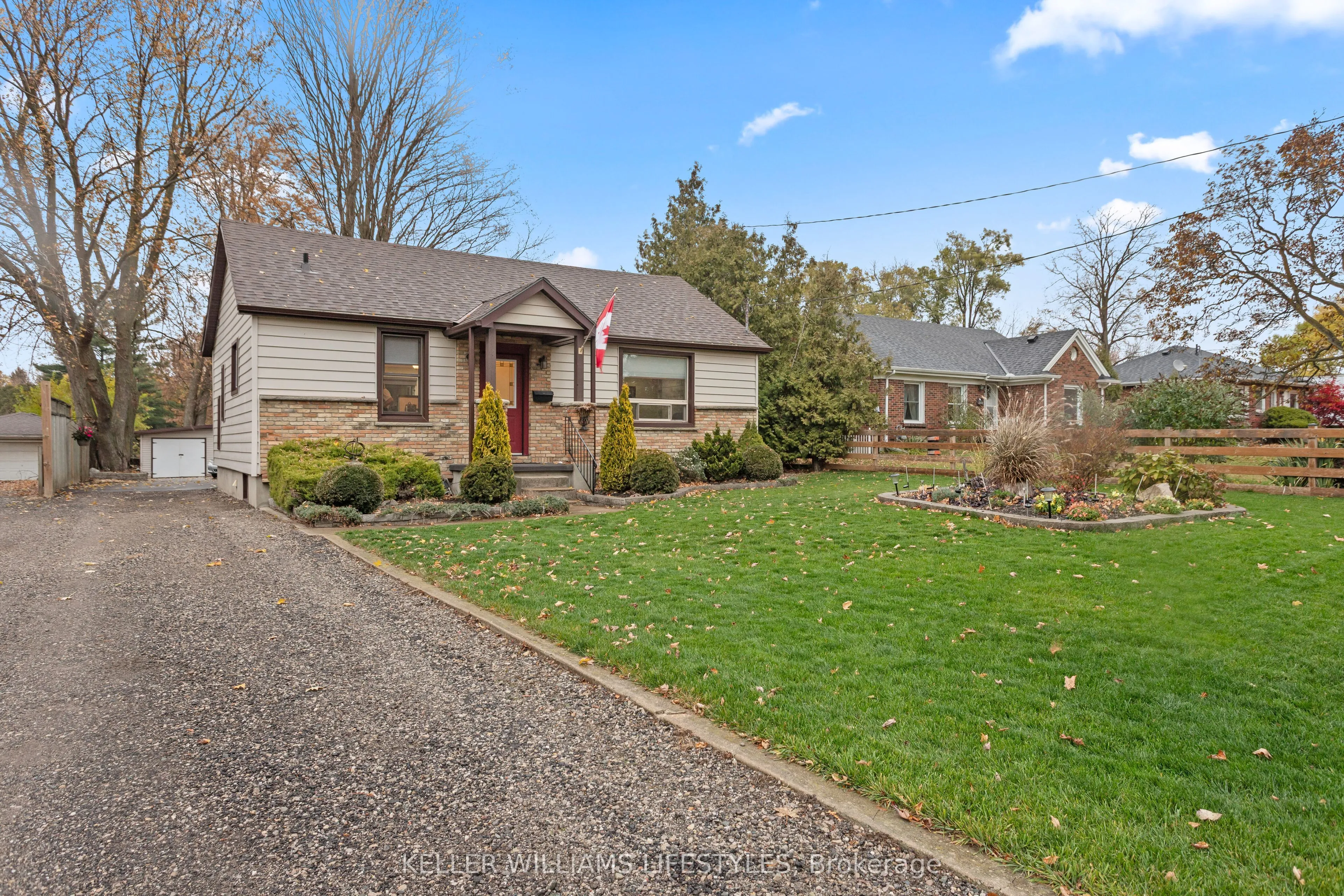 2628 Dundas Street, ON N5V 3C9