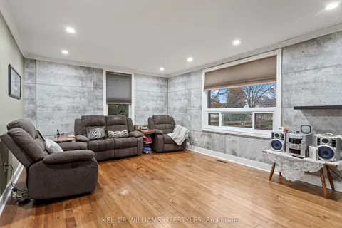 2628 Dundas Street, ON N5V 3C9