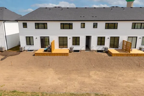 147-43(55) SCOTTS Drive, ON N0M 2J0