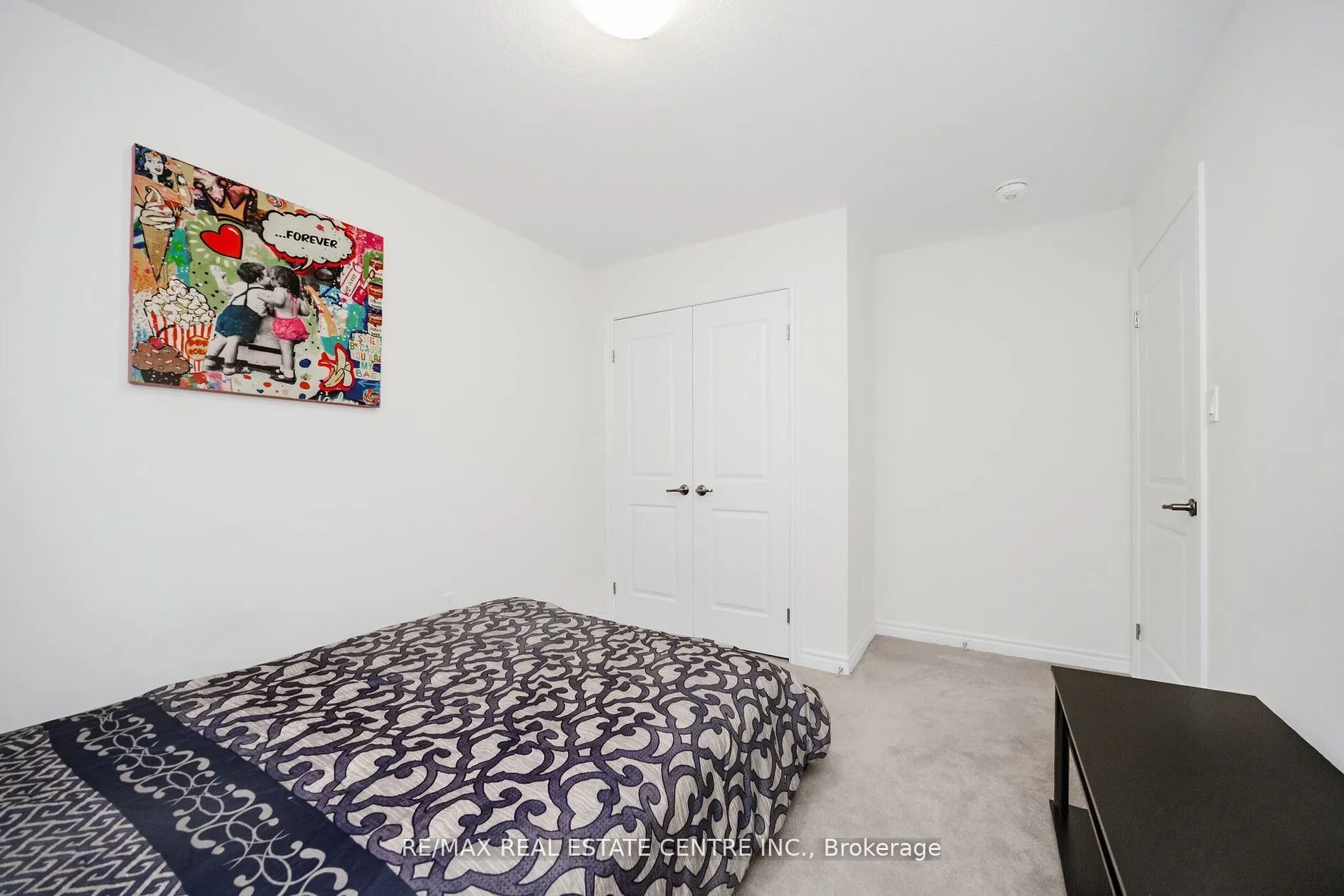 16 Flagg Avenue, ON N3L 0K2