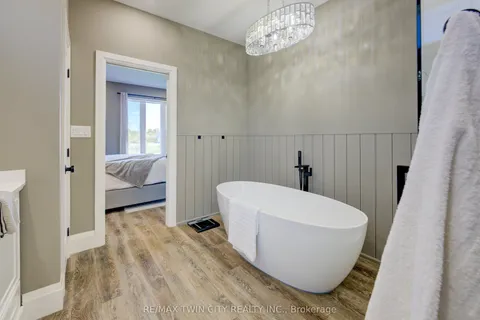 43711 Adelaide Street, ON N0G 1H0