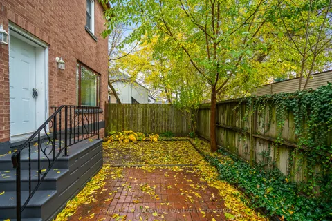 257 Niagara Street, ON L3C 1K3