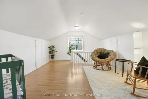 190 Carswell Street, ON K7V 2G4