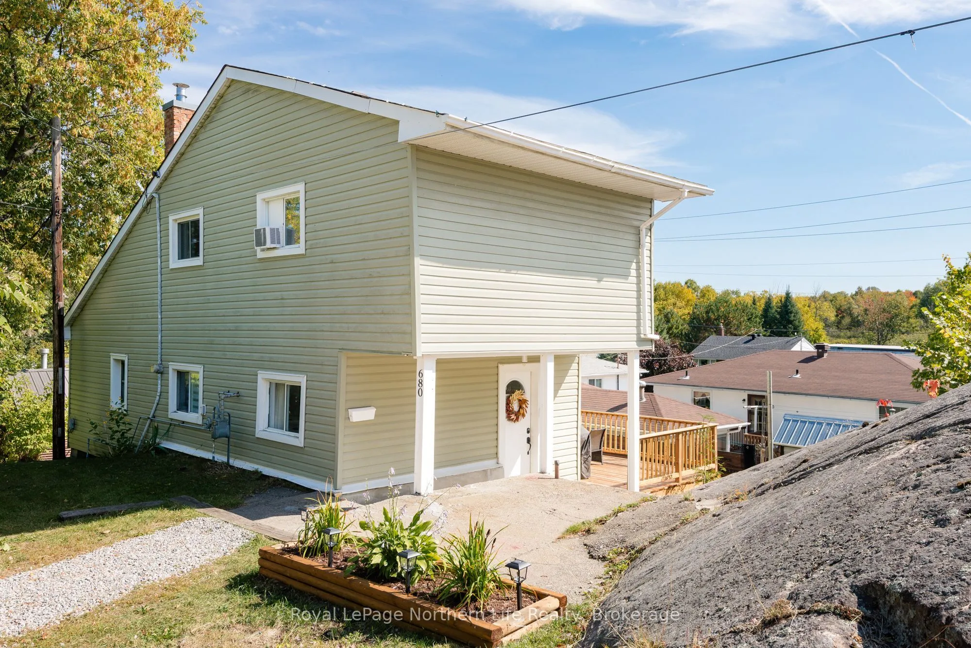 680 Hardy Street, ON P1B 1S6