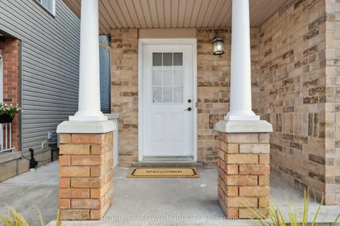 114 Woodbine Avenue, ON N2R 1X4