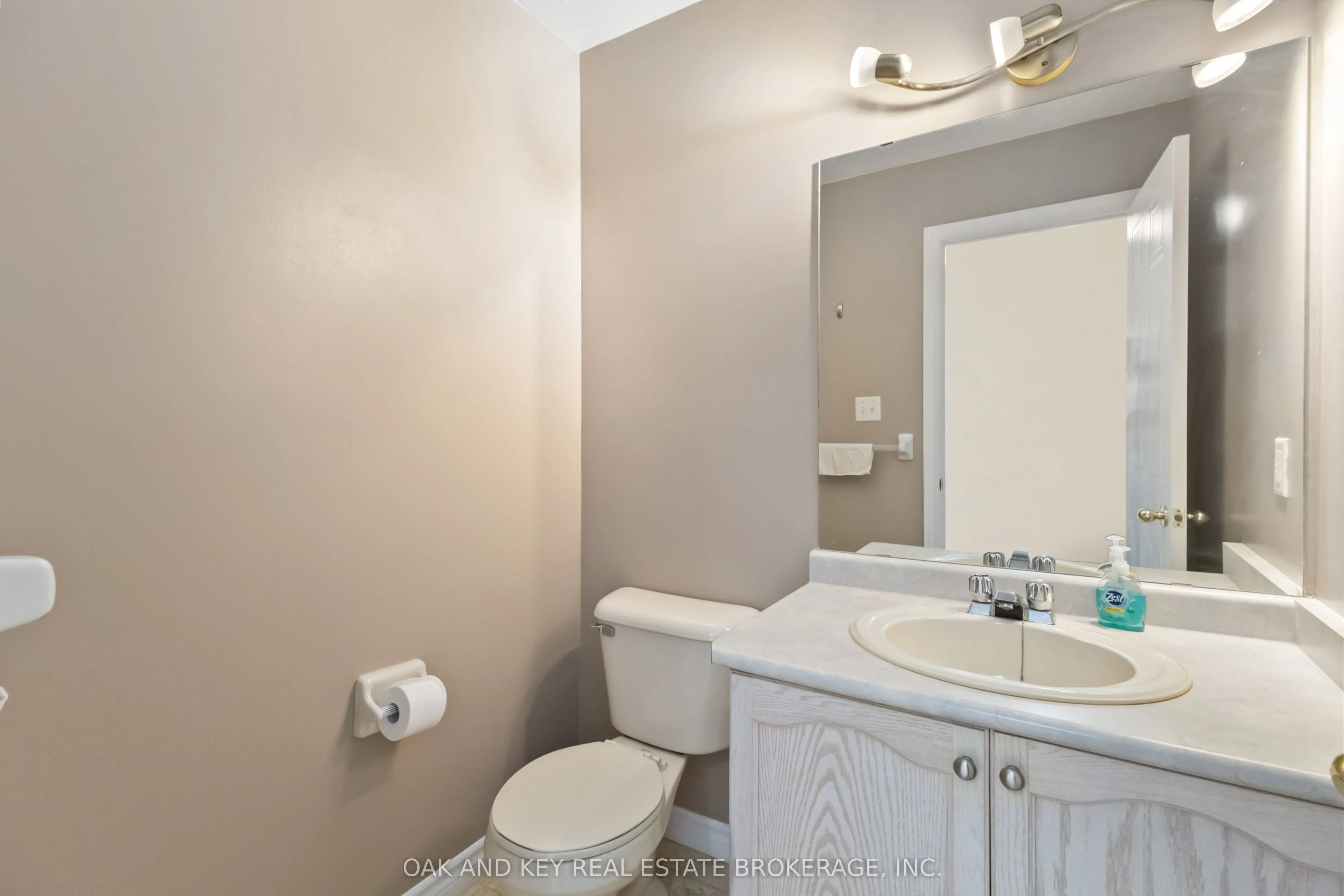 2588 Meadowgate Boulevard, ON N6M 1L8