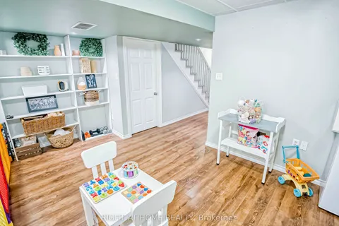 618 Knox Avenue, ON L8H 6K3