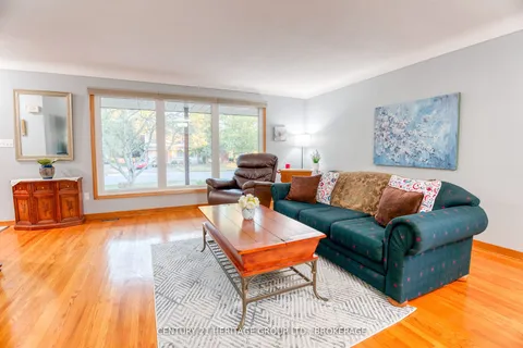 675 Carnaby Street, ON K7M 5M8