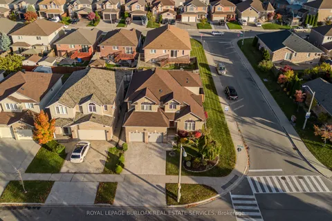 1012 Greenhill Avenue, ON L8G 5G9