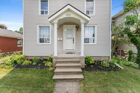 231 Vine Street, ON L2M 4S9