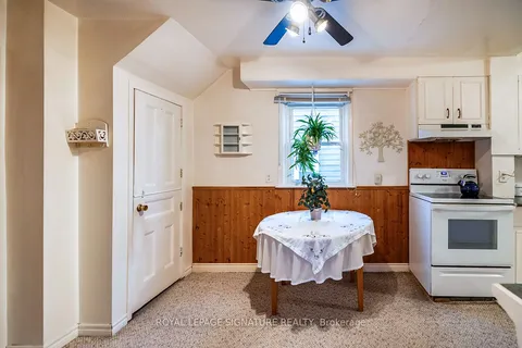 9 South Charles Street, ON K8V 2R8