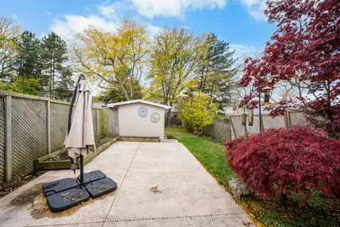 128 Garland Lane, ON N5V 3K8