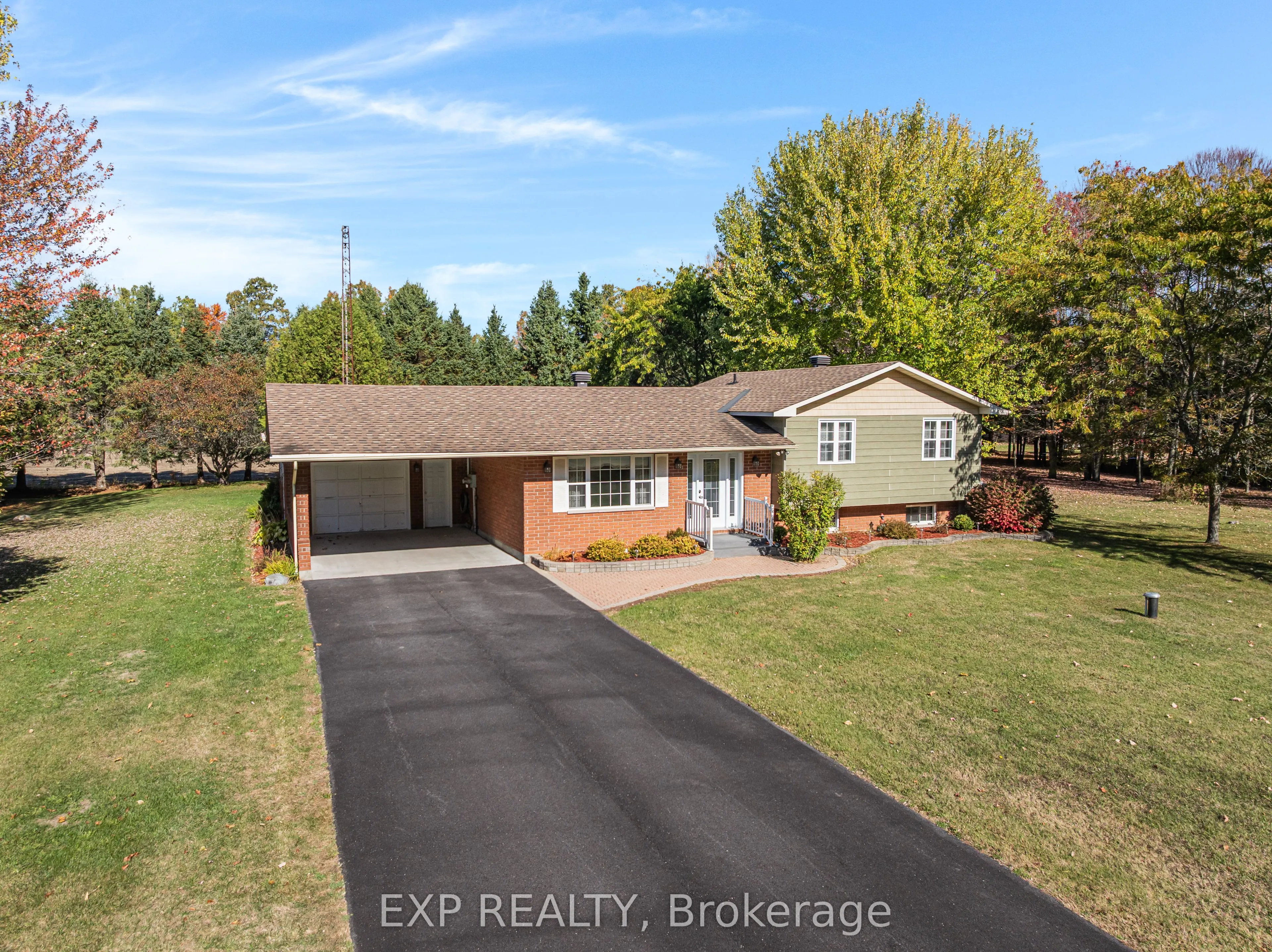 384 Route 200 Road, ON K0A 1M0