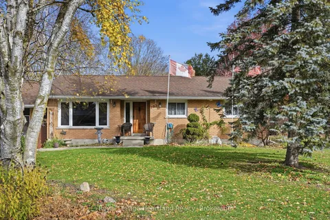 292 Wellington Street, ON N0M 1H0