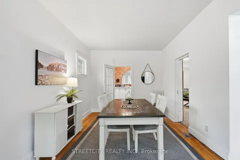 8 Bellevue Avenue, ON N6C 4A5