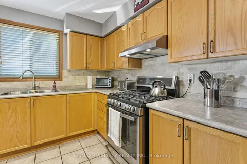 23 Garner's Lane, ON N3T 6M4