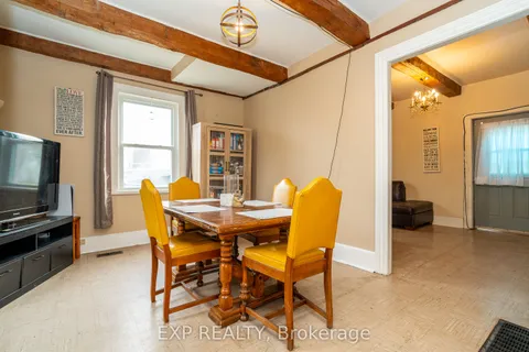 105 Rideau Street, ON K0G 1N0