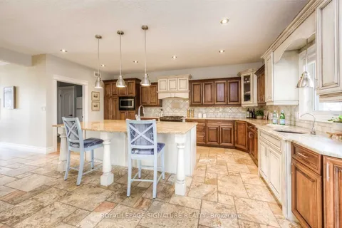 465 Golf Course Road, ON N0B 1N0