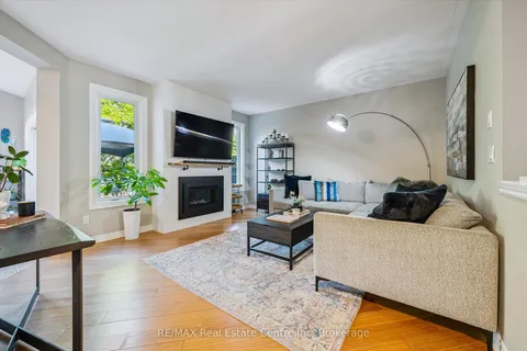 244 Carrington Drive, ON N1G 5K2