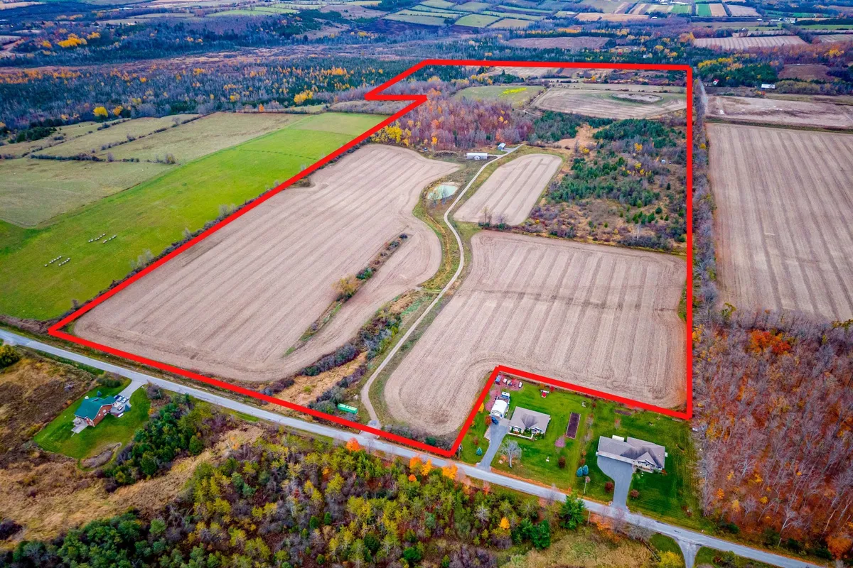 635 Wilson Line, ON L0A 1C0