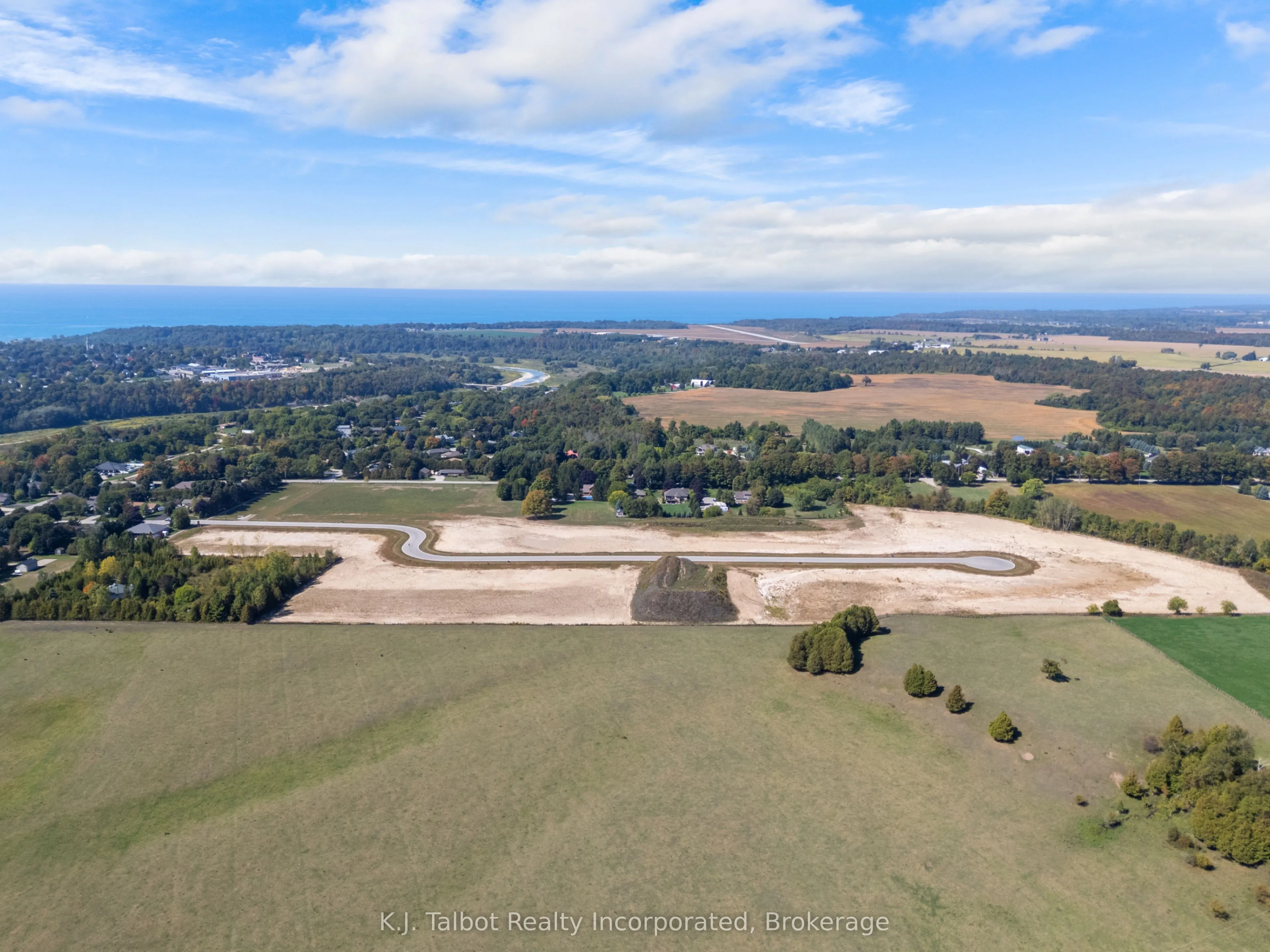 81338 Westmount Line, ON N7A 3Y1