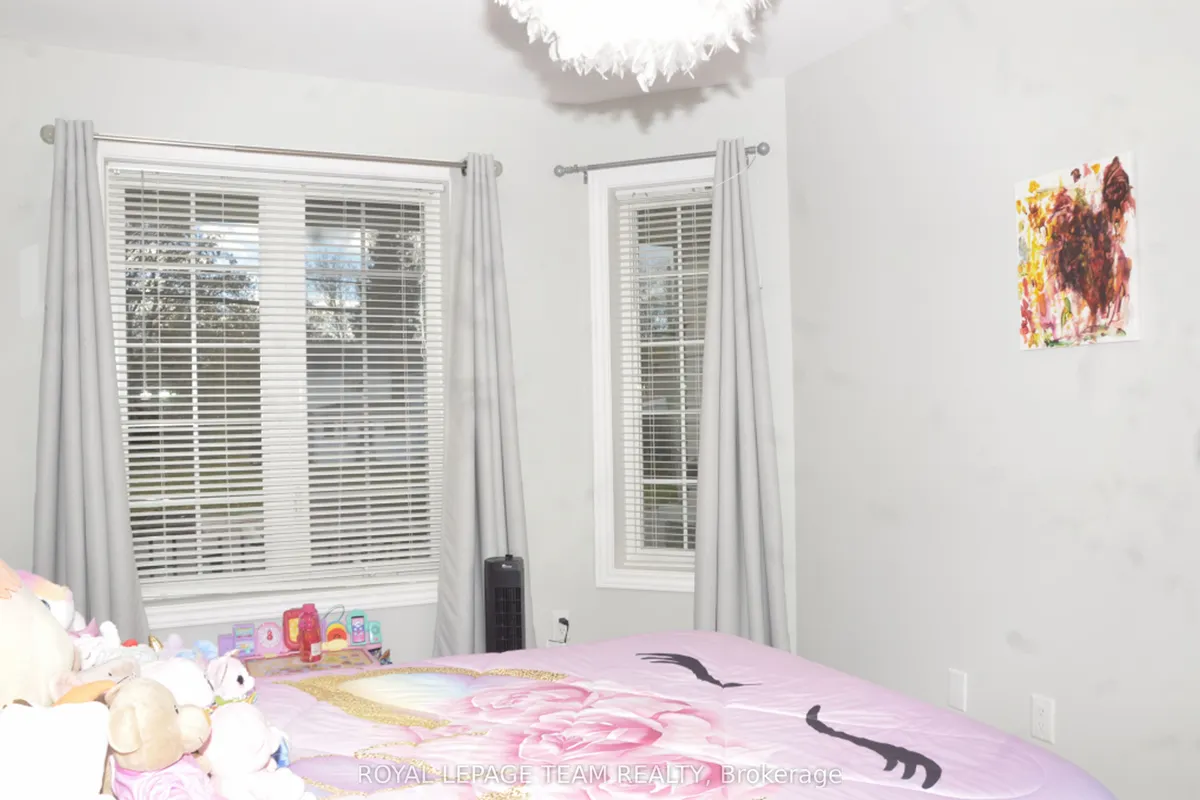 13A Centre Street, ON K6V 5S6