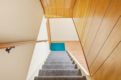 8 Pleasant Avenue, ON P1H 1E9