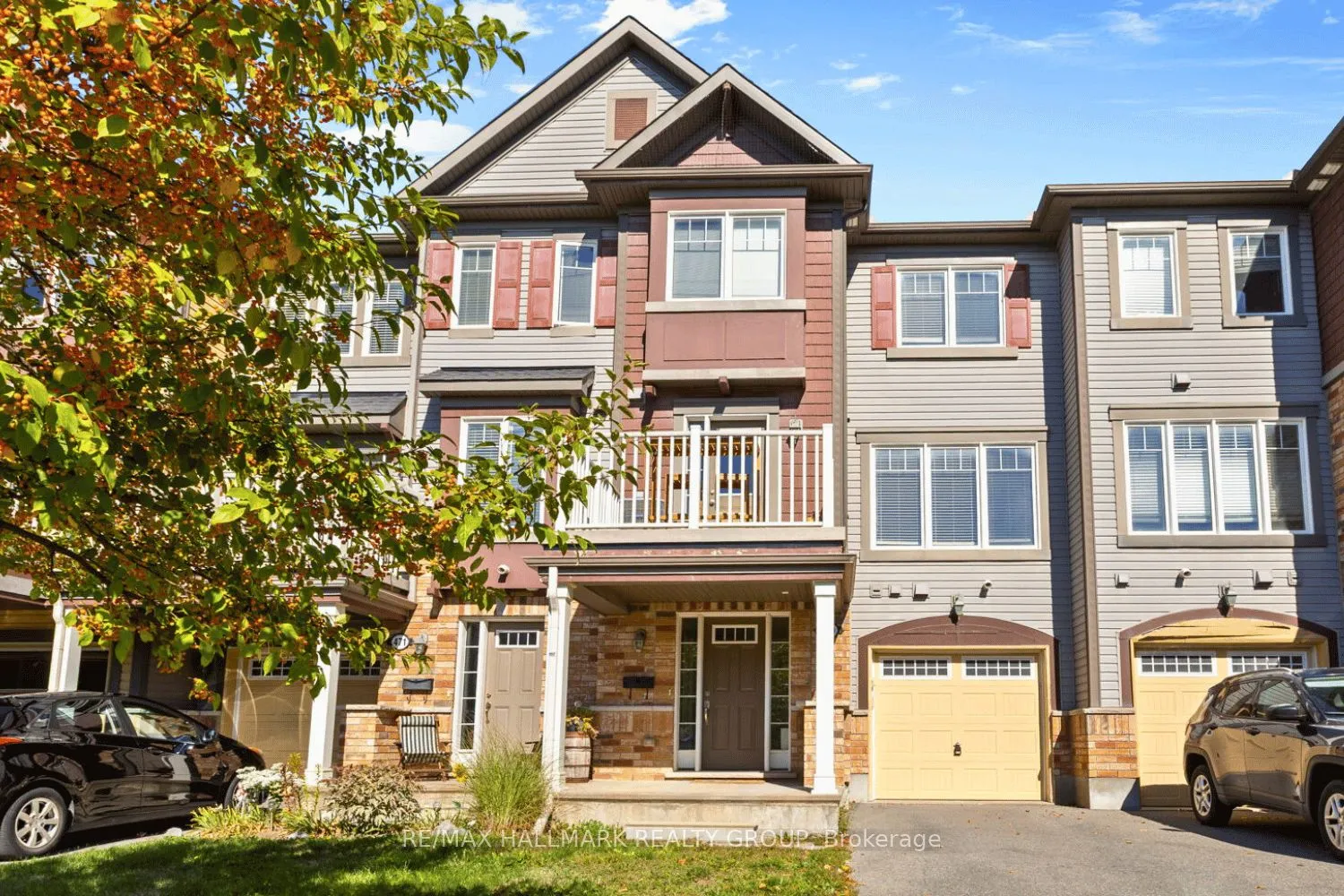 469 Meadowhawk Crescent, ON K2J 5W7
