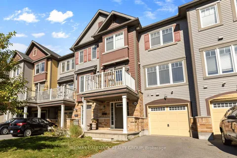 469 Meadowhawk Crescent, ON K2J 5W7