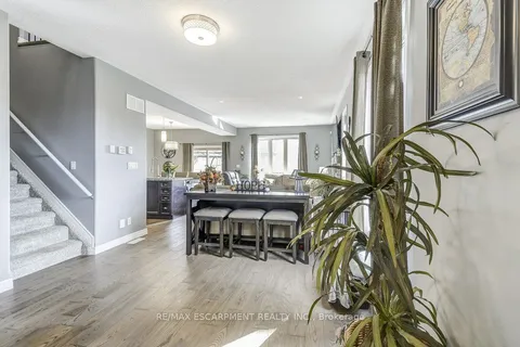 132A Scott Avenue, ON N3L 0C9