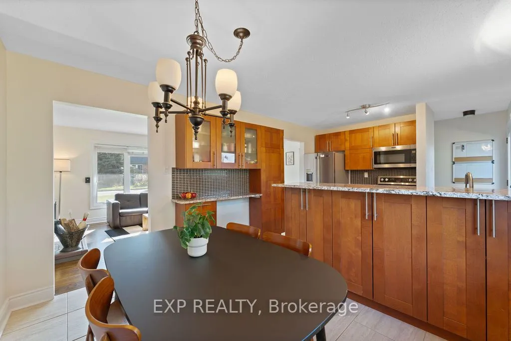 19 Sunnycrest Drive, ON K2E 5Y3