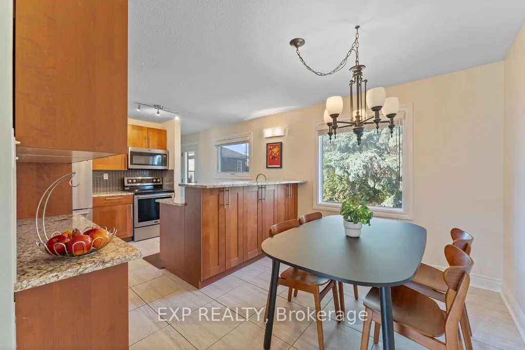 19 Sunnycrest Drive, ON K2E 5Y3