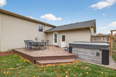 11565 Springfield Road, ON N5H 2R3