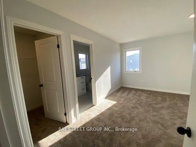 122 Byers Street, ON N6L 0G5